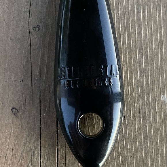 Jeffree Star Cosmetics Black on Black Star Shaped Hand Mirror - Picture 5 of 10